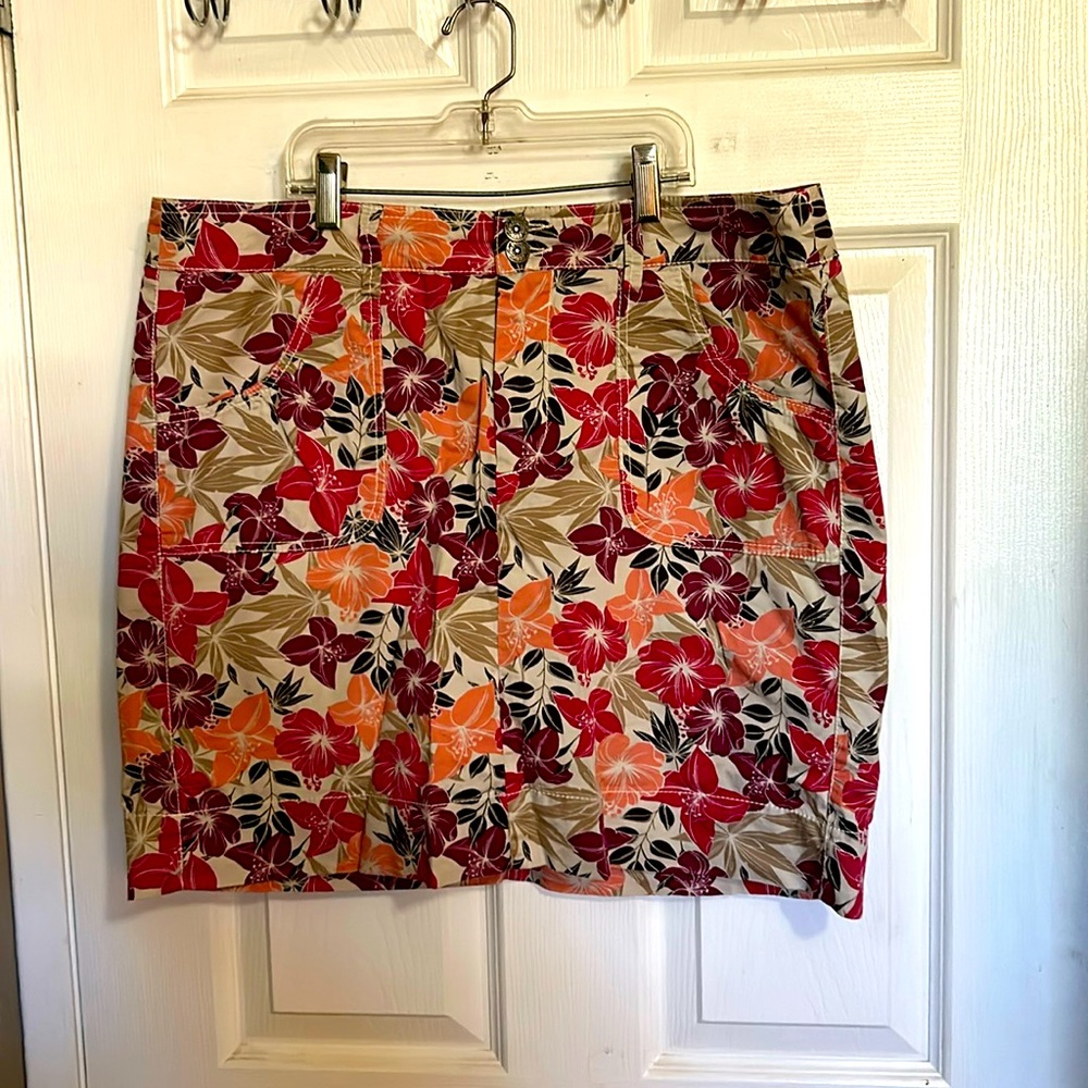 DENVER HAYES skort. Shorts underneath.